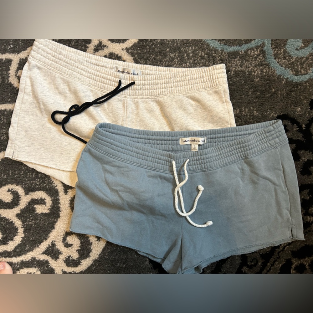 Abercrombie & Fitch knit shorts